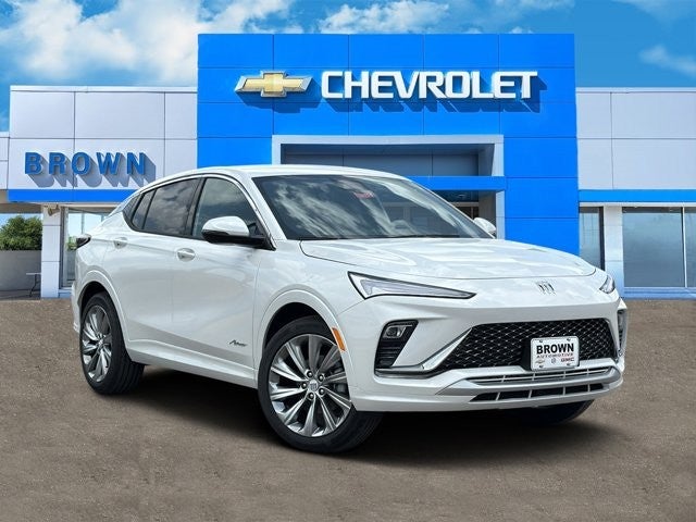 2026 Buick Envista Avenir in White Frost Tricoat — front three-quarter view